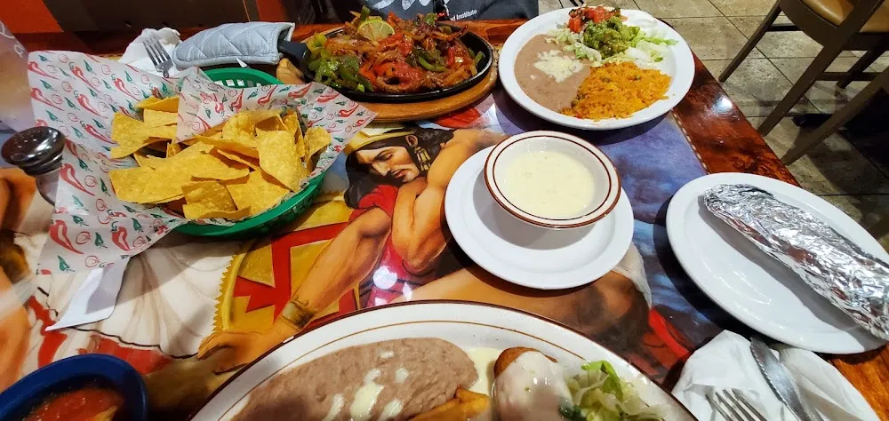 Fajitas Rice Beans and Guacamole Salad